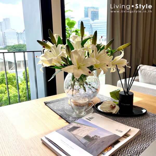 51B86B27-7045-43D1-865C-C68FAF22F480