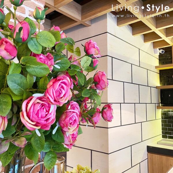 DBFAB5E5-002D-43F5-9BBD-53D18958484E