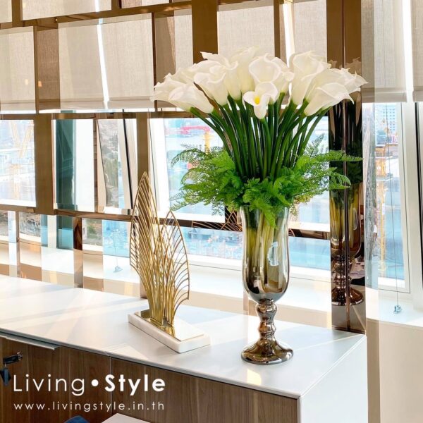 EB64FE17-B3E7-47A7-975B-CED74295A567