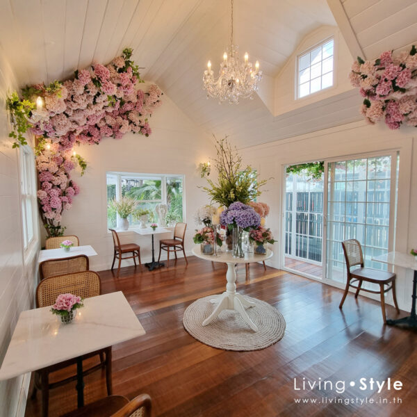 F2FDBCA8-AEBB-48D9-AB74-5E8456885051